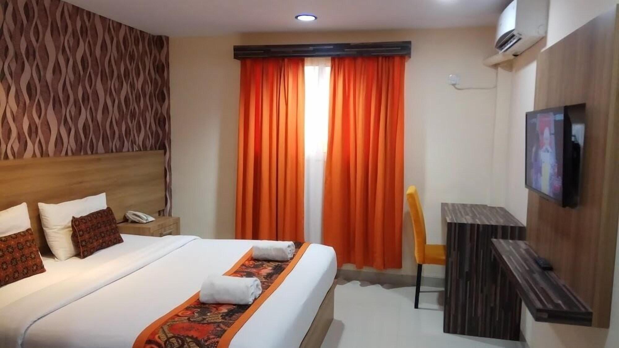 New D'Dhave Hotel Padang  Dış mekan fotoğraf