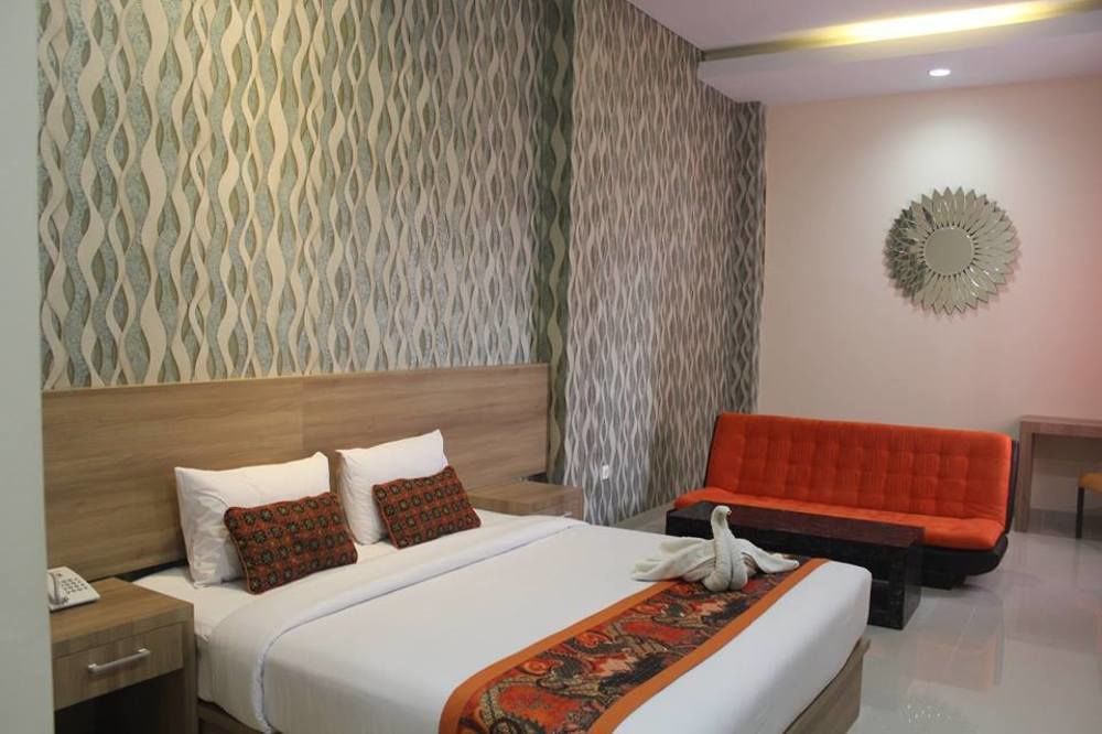 New D'Dhave Hotel Padang  Dış mekan fotoğraf