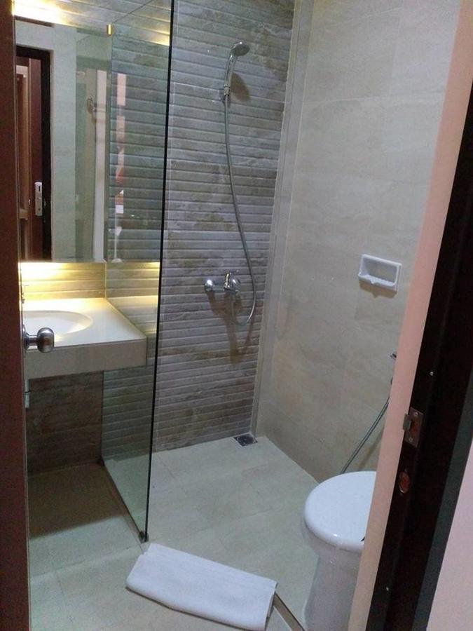 New D'Dhave Hotel Padang  Dış mekan fotoğraf
